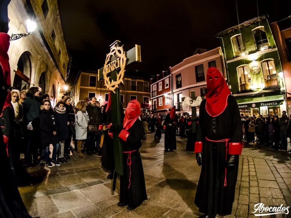 Cofrad A De La Redenci N Le N Fe Y Tradici N En Las Calles De La